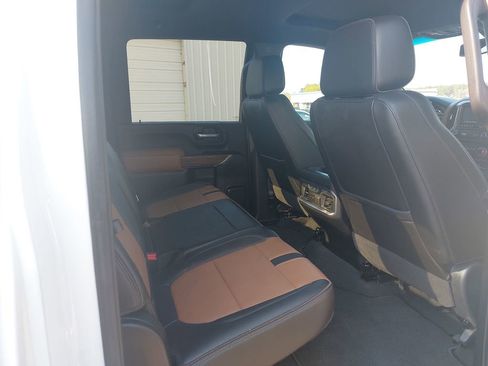 Used 2021 Chevrolet Silverado 2500 High Country w/ Z71 Off-Road Package image 32