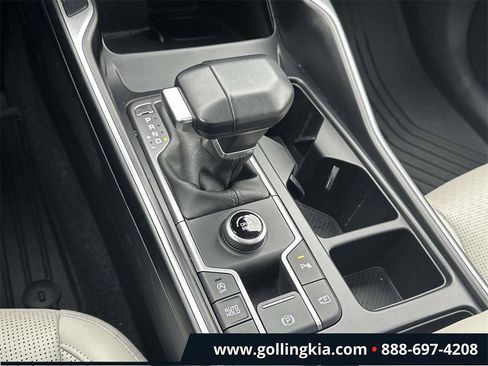 Certified 2024 Kia Sorento S w/ Panoramic Sunroof Package image 29