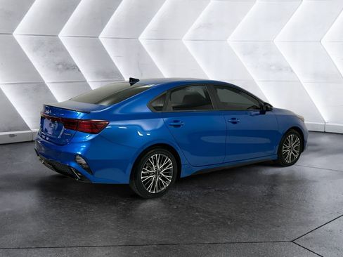 Used 2022 Kia Forte GT-Line w/ GT-Line Premium Package image 4