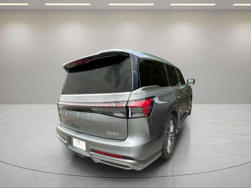 Used 2025 INFINITI QX80 Sensory AWD/4WD image 19