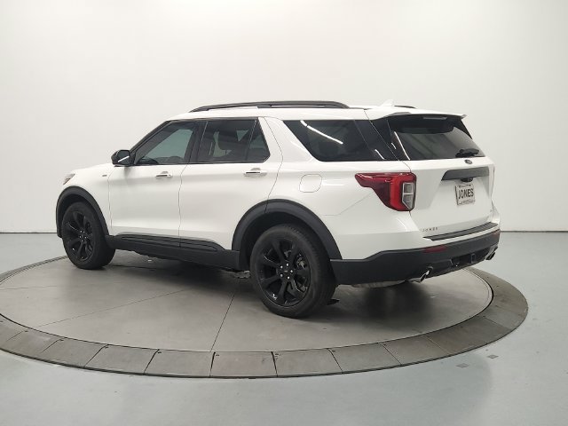 Used 2024 Ford Explorer ST-Line w/ Class IV Trailer Tow Package AWD/4WD image 6