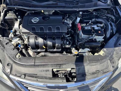Used 2013 Nissan Sentra SR w/ Driver Pkg FWD image 18