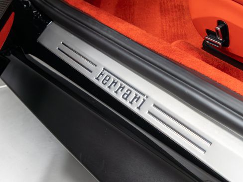 Used 2022 Ferrari Roma RWD image 69