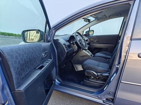 Used 2008 MAZDA MAZDA5 Sport image 9