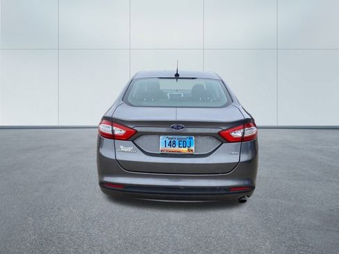 Used 2014 Ford Fusion SE image 5