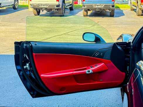 Used 2010 Chevrolet Corvette Convertible w/ 3LT RWD image 16