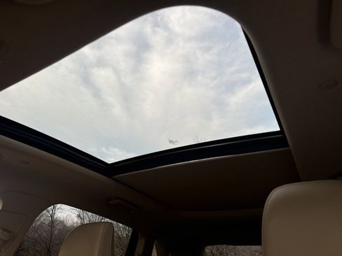 Used 2022 Lincoln Nautilus Reserve w/ Equipment Group 201A image 21