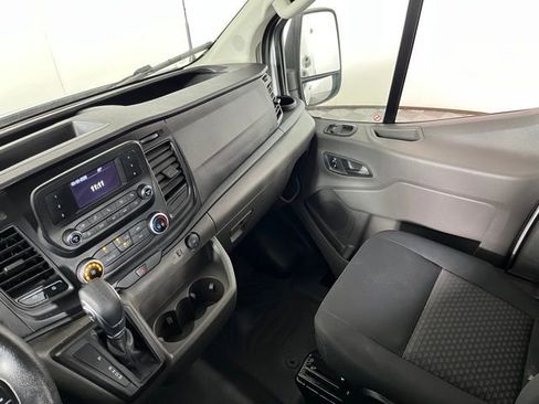 Used 2024 Ford Transit 250 Low Roof w/ Exterior Upgrade Package image 32