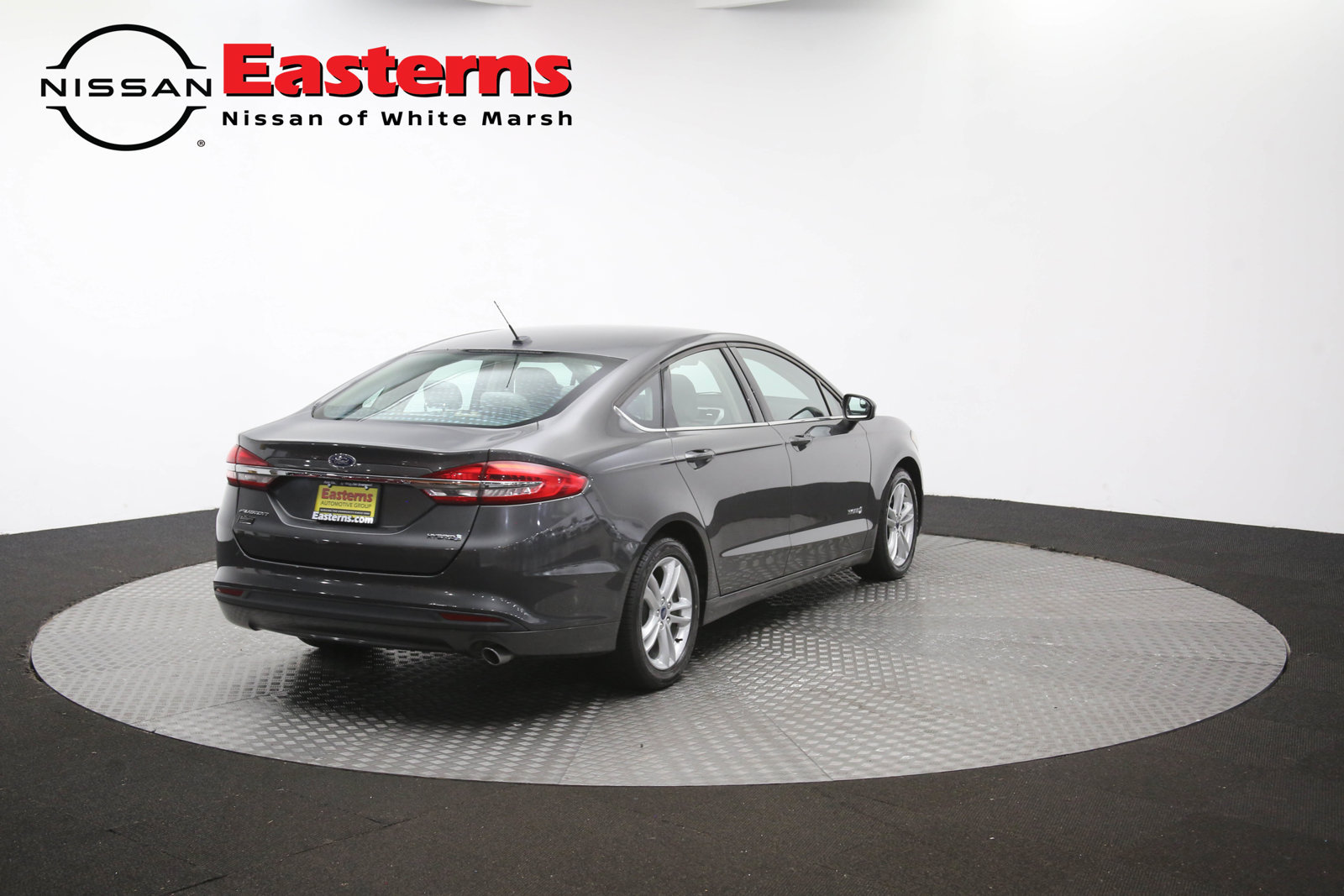 Used 2018 Ford Fusion S FWD image 43