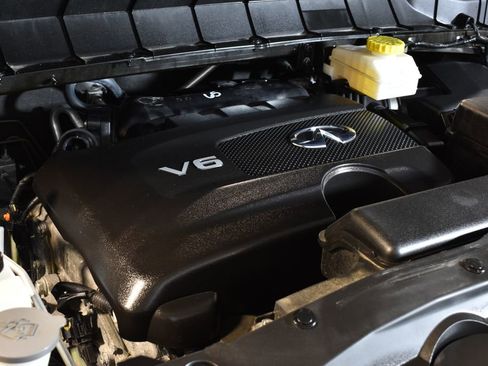 Used 2024 INFINITI QX60 Sensory w/ Vision Package image 35