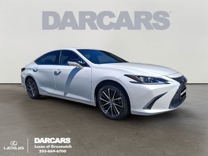 Used 2025 Lexus ES 300h w/ Premium Package
