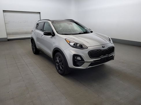 Used 2020 Kia Sportage S w/ S Sunroof Package image 13