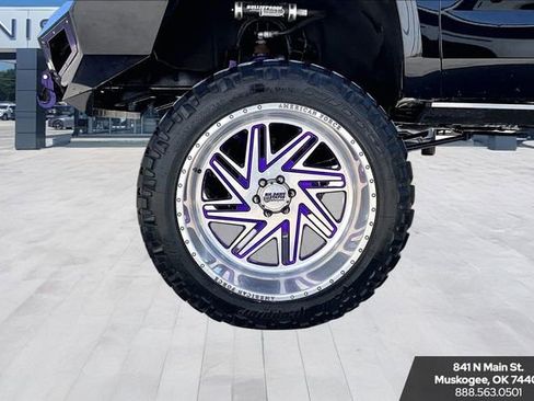 Used 2018 Chevrolet Tahoe LT image 28