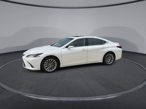 Used 2024 Lexus ES 300h Ultra Luxury w/ Accessory Package (Z2) FWD image 5