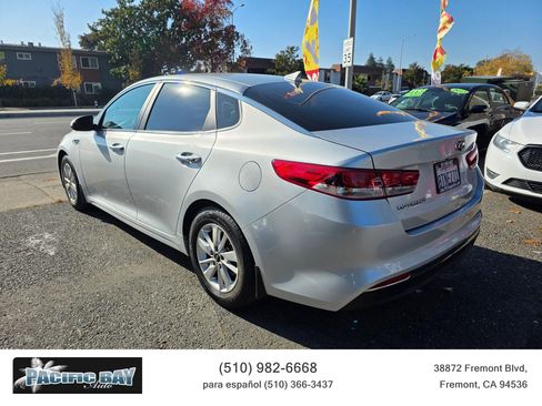 Used 2016 Kia Optima LX image 5