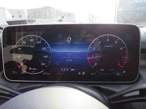 Used 2025 Mercedes-Benz C 300 4MATIC Sedan image 12