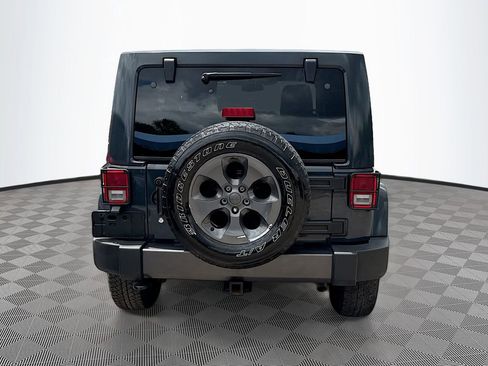 Used 2017 Jeep Wrangler Unlimited Sport AWD/4WD image 7