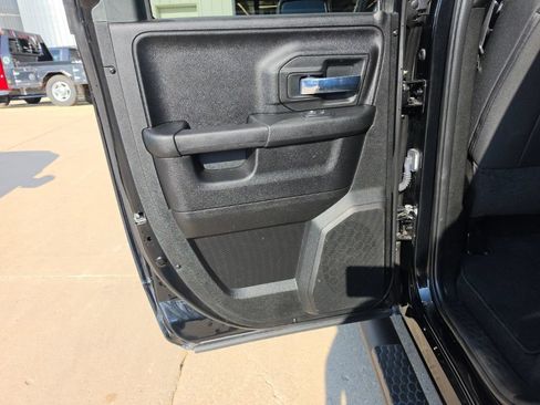 Used 2022 RAM 1500 Warlock AWD/4WD image 20