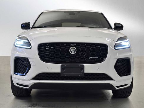 Used 2024 Jaguar E-PACE R-Dynamic SE image 8