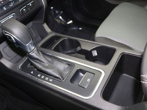 Used 2018 Ford Escape SE w/ Ford Safe & Smart Package image 28