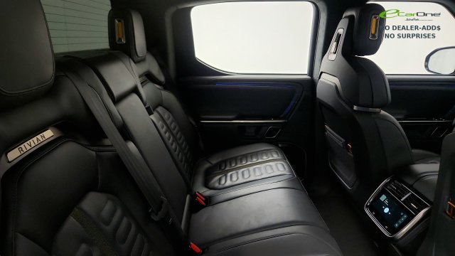 Used 2023 Rivian R1T Adventure Dual AWD/4WD image 38