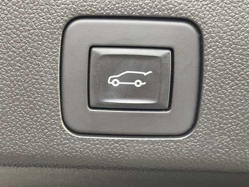 Certified 2022 Buick Encore GX Select w/ Sport Touring Package image 15