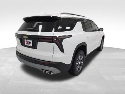 New 2026 Chevrolet Traverse LT image 5