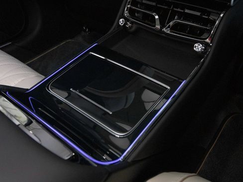 Used 2022 Bentley Flying Spur W12 AWD/4WD image 83
