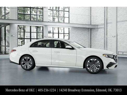 Used 2025 Mercedes-Benz E 350 Sedan image 14