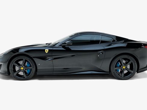 Used 2019 Ferrari Portofino RWD image 20
