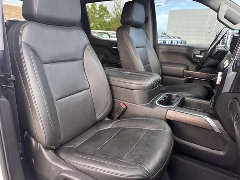 Used 2021 GMC Sierra 1500 SLT w/ SLT Premium Package AWD/4WD image 12