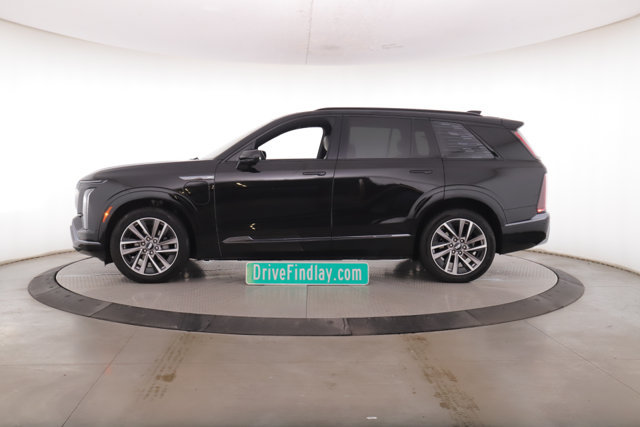 Used 2026 Cadillac Vistiq Sport w/ LPO, Floor Liner Package AWD/4WD image 9