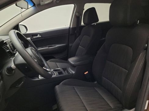 Used 2017 Kia Sportage LX FWD image 17