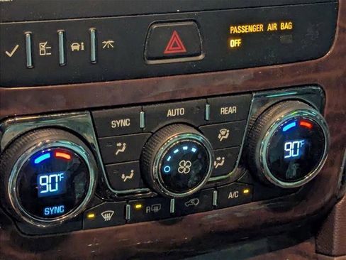 Used 2013 Buick Enclave Leather image 11