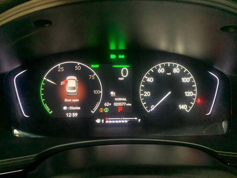 Used 2025 Honda Civic Sport image 30