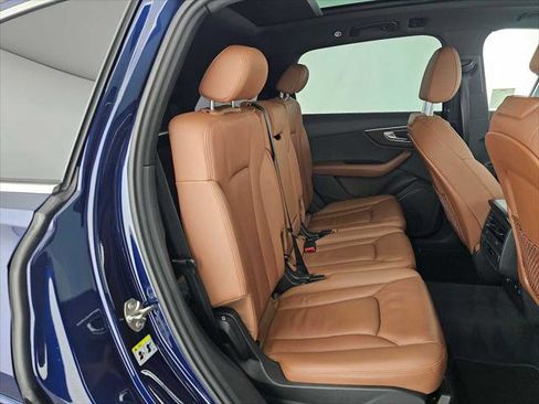 Used 2021 Audi Q7 3.0T Premium w/ Convenience Package image 23