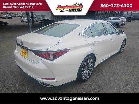 Used 2021 Lexus ES 350 w/ Premium Package FWD image 5
