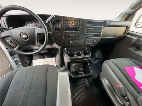 Used 2024 Chevrolet Express 2500 w/ Driver Convenience Package image 10