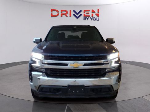 Used 2022 Chevrolet Silverado 1500 LT AWD/4WD image 7