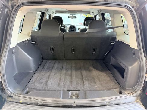Used 2016 Jeep Patriot Sport w/ Power Value Group image 17