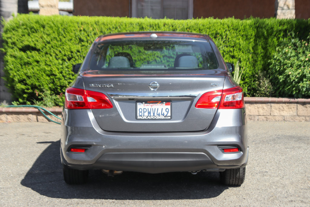 Used 2019 Nissan Sentra SV FWD image 7
