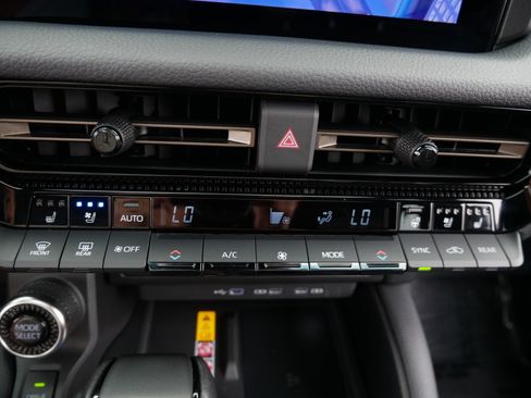 Used 2025 Toyota Land Cruiser w/ Premium Package AWD/4WD image 26