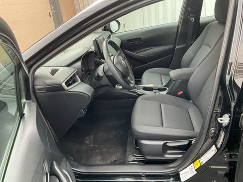 Used 2024 Toyota Corolla LE FWD image 20