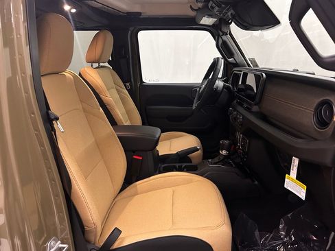 New 2026 Jeep Wrangler Unlimited Sport AWD/4WD image 17