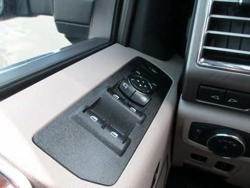 Used 2019 Ford F350 Limited image 26