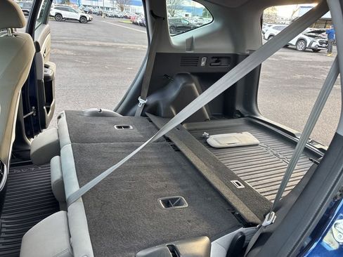 Used 2018 Honda CR-V LX image 16