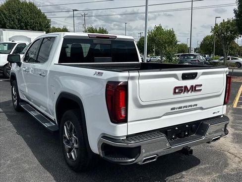 New 2026 GMC Sierra 1500 SLT AWD/4WD image 8