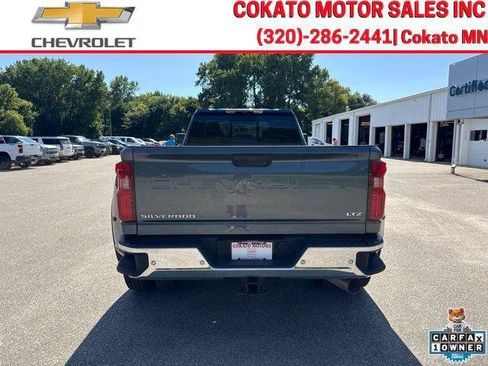 Used 2025 Chevrolet Silverado 3500 LTZ w/ LTZ Convenience Package AWD/4WD image 6