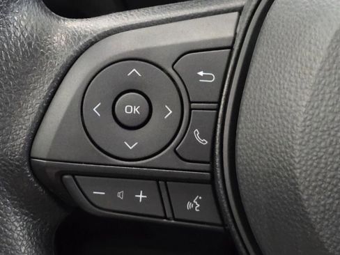 Used 2024 Toyota RAV4 XLE AWD/4WD image 13