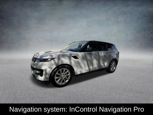 Used 2025 Land Rover Range Rover Sport SE AWD/4WD image 3